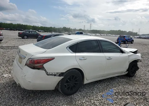 2015 Nissan Altima 2.5 из США, поврежденный, VIN 1N4AL3AP1FC171426